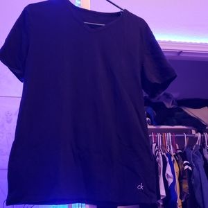 3 for $15!🔥 Calvin Klein black v neck